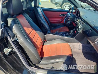 Zdjęcie 10 z 12 samochodu: 1999 MERCEDES-BENZ SLK 230 KOMPRESSOR VIN:WDBKK47F6XF103997 - miniatura