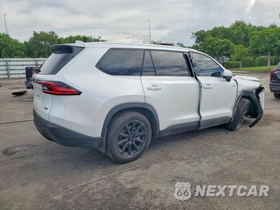 Trzecie zdjęcie samochodu z tyłu: 2026 TOYOTA GRAND HIGHLANDER XLE VIN:5TDAAAA51TS040218 - miniatura