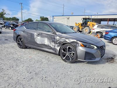Czwarte zdjęcie samochodu z boku: 2024 NISSAN ALTIMA SR VIN:1N4BL4CV8RN305041 - miniatura
