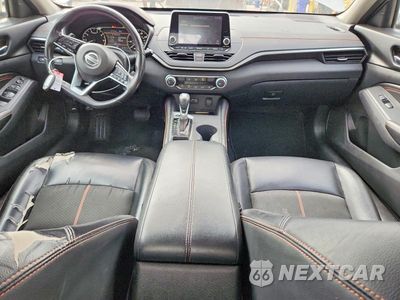 Zdjęcie 8 z 12 samochodu: 2019 NISSAN ALTIMA SR VIN:1N4BL4CV9KC189009 - miniatura