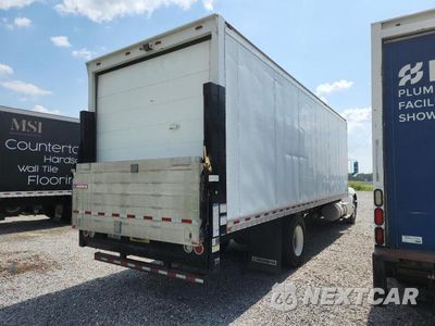 Trzecie zdjęcie samochodu z tyłu: 2018 KENWORTH T300 BOX TRUCK VIN:2NKHHM6X4JM218601 - miniatura