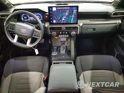 Zdjęcie 8 z 13 samochodu: 2025 TOYOTA TACOMA TRD OFF-ROAD VIN:3TMLB5JN5SM100741 - miniatura