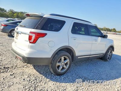 Trzecie zdjęcie samochodu z tyłu: 2017 FORD EXPLORER XLT VIN:1FM5K8DH5HGC56227 - miniatura