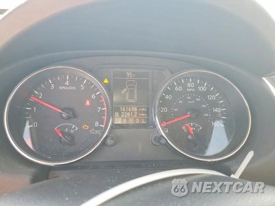 Zdjęcie 9 z 13 samochodu: 2013 NISSAN ROGUE S VIN:JN8AS5MV1DW133925 - miniatura