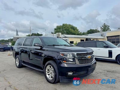 2020 CHEVROLET SUBURBAN K1500 LT 1GNSKHKC8LR232376 - główne zdjęcie licytacji z USA - miniatura