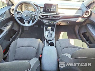 Zdjęcie 8 z 12 samochodu: 2020 KIA FORTE LXS VIN:3KPF24AD2LE192983 - miniatura