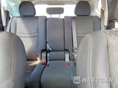Zdjęcie 10 z 13 samochodu: 2017 NISSAN ROGUE S VIN:5N1AT2MT8HC780024 - miniatura