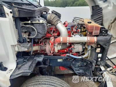 Zdjęcie 10 z 13 samochodu: 2015 KENWORTH T680 SEMI TRUCK VIN:1XKYA48X6FJ462482 - miniatura