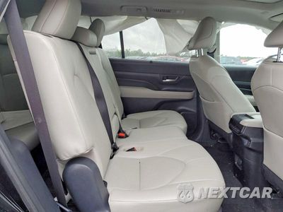 Zdjęcie 11 z 13 samochodu: 2026 TOYOTA GRAND HIGHLANDER HYBRID XLE VIN:5TDACAB5XTS070570 - miniatura