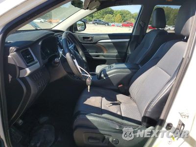 Zdjęcie 7 z 13 samochodu: 2015 TOYOTA HIGHLANDER LE PLUS VIN:5TDZKRFH7FS076808 - miniatura