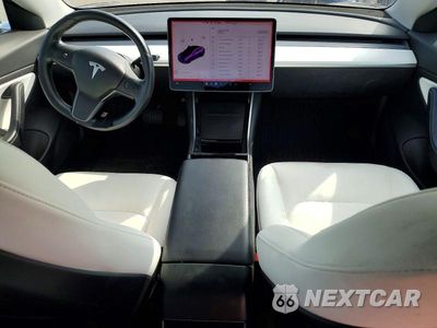 Zdjęcie 8 z 12 samochodu: 2018 TESLA MODEL 3 VIN:5YJ3E1EB7JF100498 - miniatura