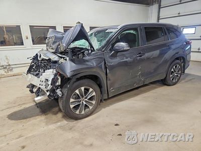2025 TOYOTA HIGHLANDER HYBRID XLE 5TDKBRCH7SS658214 - główne zdjęcie licytacji z USA - miniatura