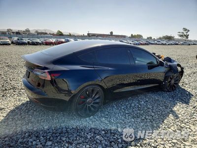 Trzecie zdjęcie samochodu z tyłu: 2022 TESLA MODEL 3 VIN:5YJ3E1EC1NF162512 - miniatura