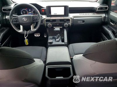 Zdjęcie 8 z 12 samochodu: 2025 TOYOTA TACOMA TRD SPORT VIN:3TMLB5JN1SM172939 - miniatura