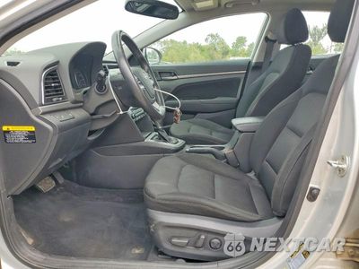 Zdjęcie 7 z 13 samochodu: 2017 HYUNDAI ELANTRA VALUE EDITION VIN:5NPD84LF7HH169187 - miniatura