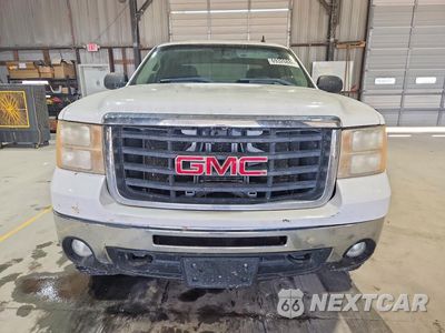 Piąte zdjęcie samochodu w środku: 2007 GMC SIERRA K2500 HEAVY DUTY VIN:1GTHK29K67E559059 - miniatura