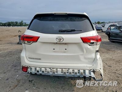 Zdjęcie 6 z 13 samochodu: 2019 TOYOTA HIGHLANDER LE VIN:5TDZARFHXKS050734 - miniatura
