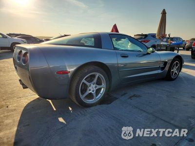 Trzecie zdjęcie samochodu z tyłu: 2004 CHEVROLET CORVETTE VIN:1G1YY22G845101841 - miniatura