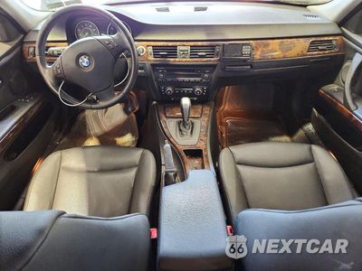 Zdjęcie 8 z 13 samochodu: 2008 BMW 328 XI SULEV VIN:WBAVC73538KX91778 - miniatura