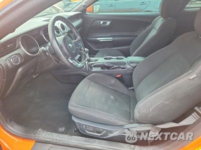 Zdjęcie 7 z 13 samochodu: 2021 FORD MUSTANG VIN:1FA6P8TH0M5151926 - miniatura