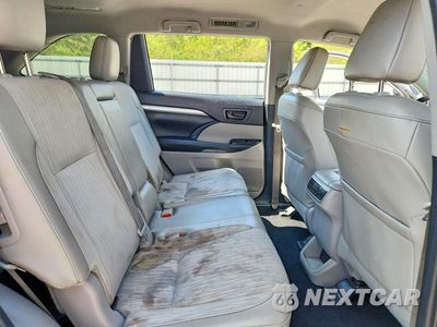 Zdjęcie 11 z 13 samochodu: 2019 TOYOTA HIGHLANDER LE PLUS VIN:5TDZZRFH6KS293756 - miniatura