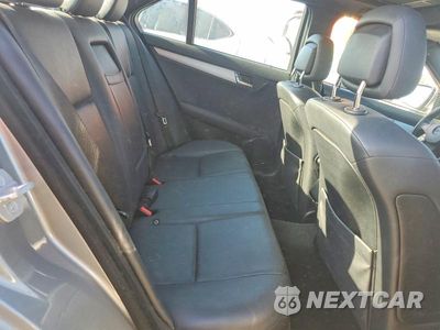 Zdjęcie 10 z 12 samochodu: 2008 MERCEDES-BENZ C 300 VIN:WDDGF54XX8F054261 - miniatura
