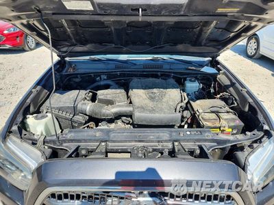 Zdjęcie 11 z 12 samochodu: 2017 TOYOTA TACOMA TRD OFF-ROAD VIN:3TMCZ5AN9HM097654 - miniatura