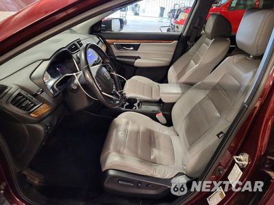 Zdjęcie 7 z 14 samochodu: 2019 HONDA CR-V EXL VIN:7FARW2H83KE023325 - miniatura