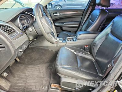 Zdjęcie 7 z 13 samochodu: 2020 CHRYSLER 300 TOURING VIN:2C3CCAAG5LH230076 - miniatura