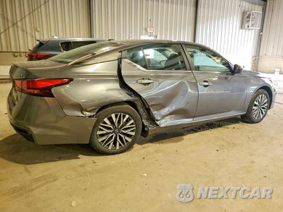 Trzecie zdjęcie samochodu z tyłu: 2024 NISSAN ALTIMA SV VIN:1N4BL4DW6RN421460 - miniatura
