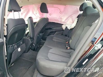 Zdjęcie 10 z 12 samochodu: 2023 KIA K5 LXS VIN:5XXG14J21PG212515 - miniatura