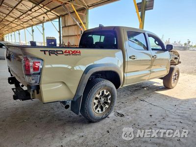 Trzecie zdjęcie samochodu z tyłu: 2020 TOYOTA TACOMA TRD OFF-ROAD VIN:3TMCZ5AN3LM358995 - miniatura
