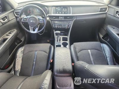 Zdjęcie 8 z 12 samochodu: 2019 KIA OPTIMA S VIN:5XXGT4L38KG301684 - miniatura