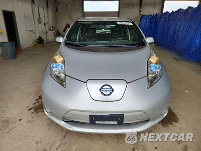 Piąte zdjęcie samochodu w środku: 2013 NISSAN LEAF S VIN:1N4AZ0CP0DC403277 - miniatura