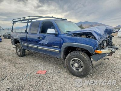 Czwarte zdjęcie samochodu z boku: 2002 CHEVROLET SILVERADO K2500 HEAVY DUTY VIN:1GCHK29G42E187161 - miniatura