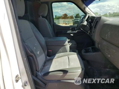 Zdjęcie 11 z 13 samochodu: 2019 NISSAN NV 2500 HD SV VIN:1N6AF0KY1KN807992 - miniatura