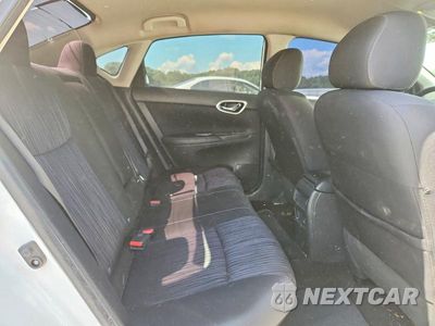 Zdjęcie 10 z 12 samochodu: 2017 NISSAN SENTRA SV VIN:3N1AB7AP0HY347979 - miniatura