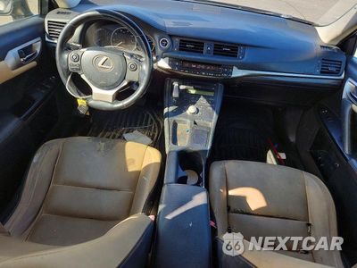 Zdjęcie 8 z 12 samochodu: 2015 LEXUS CT 200 VIN:JTHKD5BH9F2229446 - miniatura