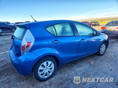 Trzecie zdjęcie samochodu z tyłu: 2013 TOYOTA PRIUS C TWO VIN:JTDKDTB38D1557096 - miniatura