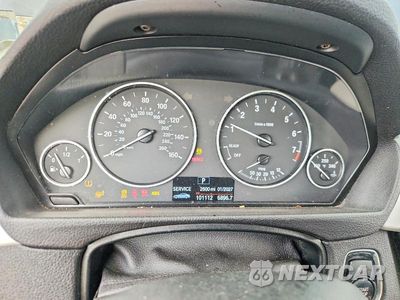 Zdjęcie 9 z 12 samochodu: 2018 BMW 320 XI VIN:WBA8A3C57JA494942 - miniatura