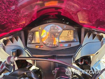 Zdjęcie 7 z 9 samochodu: 2009 HONDA CBR600 RR VIN:JH2PC40109K200178 - miniatura