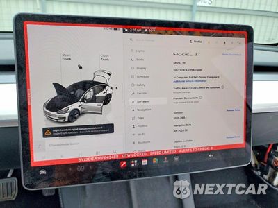 Zdjęcie 9 z 13 samochodu: 2023 TESLA MODEL 3 VIN:5YJ3E1EA1PF643488 - miniatura