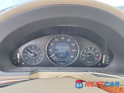 Zdjęcie 9 z 12 samochodu: 2004 MERCEDES-BENZ E 320 VIN:WDBUH65J24A377541 - miniatura