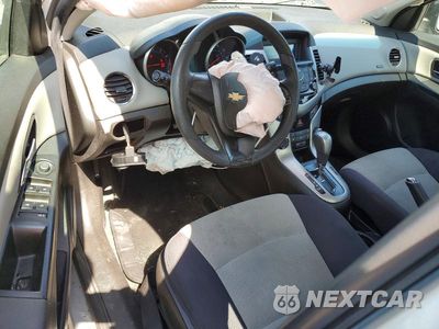 Zdjęcie 8 z 12 samochodu: 2013 CHEVROLET CRUZE LS VIN:1G1PA5SH3D7315179 - miniatura