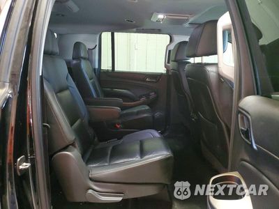 Zdjęcie 11 z 13 samochodu: 2016 CHEVROLET SUBURBAN K1500 LTZ VIN:1GNSKJKC6GR315365 - miniatura
