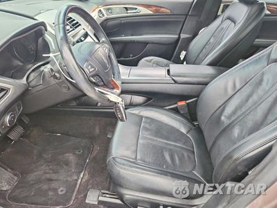 Zdjęcie 7 z 12 samochodu: 2020 LINCOLN MKZ RESERVE VIN:3LN6L5F9XLR601937 - miniatura
