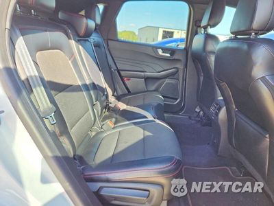 Zdjęcie 10 z 12 samochodu: 2023 FORD ESCAPE ST LINE VIN:1FMCU0MZ2PUB28376 - miniatura