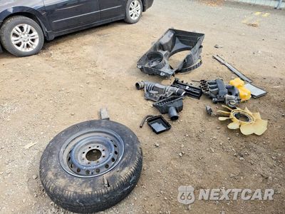 Zdjęcie 13 z 14 samochodu: 2015 NISSAN NV 1500 S VIN:1N6BF0KL6FN805282 - miniatura