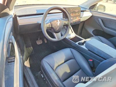 Zdjęcie 8 z 13 samochodu: 2023 TESLA MODEL Y VIN:7SAYGDEE3PF613397 - miniatura