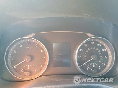 Zdjęcie 9 z 12 samochodu: 2017 HYUNDAI ELANTRA VALUE EDITION VIN:5NPD84LF1HH210039 - miniatura